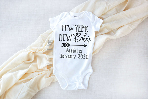 'New Year New Baby' Pregnancy Announcement Onesie Bodysuit Newborn Infant Theba Outfitters