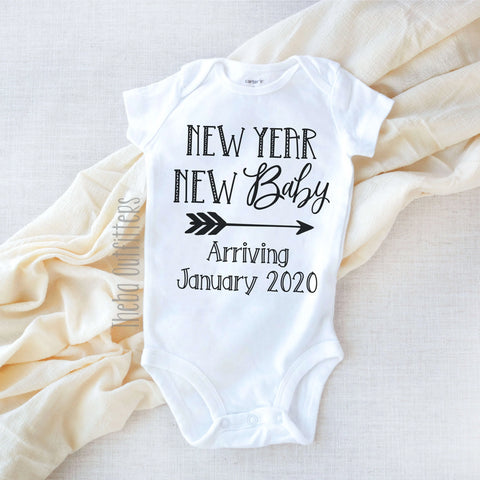 'New Year New Baby' Pregnancy Announcement Onesie Bodysuit Newborn Infant Theba Outfitters